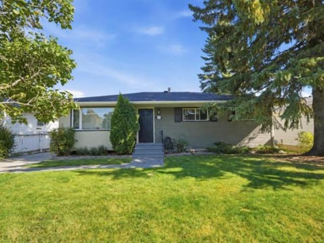 House for sale in Acadia, Calgary