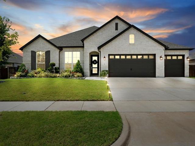 House for sale in Ellis, Texas