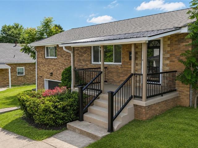 House for sale in Canonsburg, Pennsylvania
