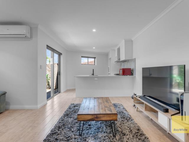 Apartment for sale in Girrawheen, Western Australia