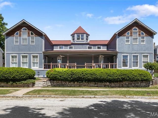 Condo for sale in Alton, Illinois