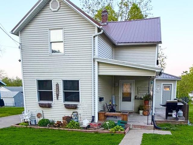 House for sale in Mahaska, Iowa