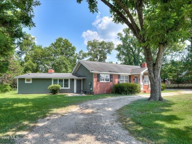 House for sale in Saluda, South Carolina