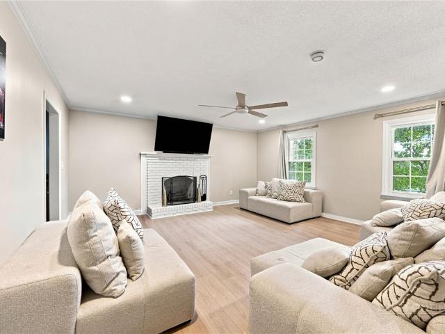 House for sale in Pfafftown, North Carolina