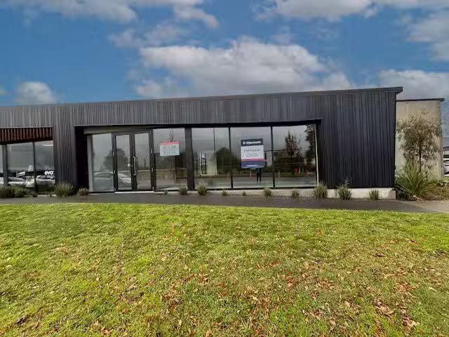 House for rent in Chaslands, Canterbury