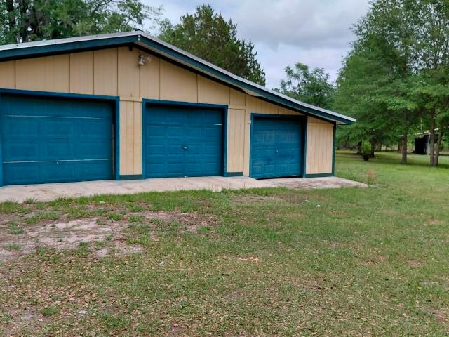 House for sale in Saint George, Georgia