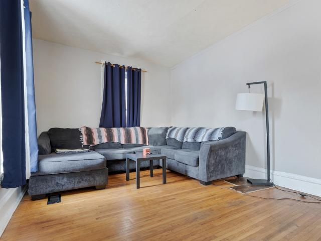House for sale in Mchenry, Illinois