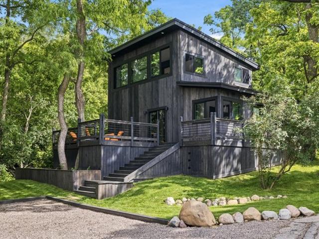 House for sale in Fontana, Wisconsin