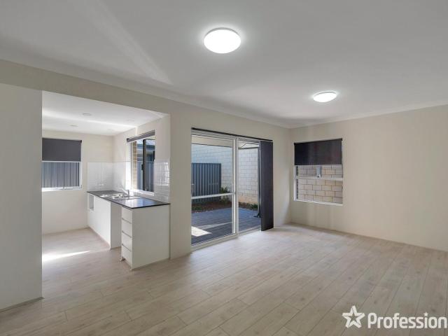 Apartment for rent in Pearsall, Western Australia