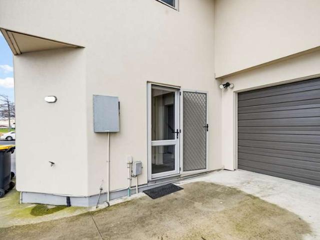 Townhouse for sale in Heathcote, Canterbury