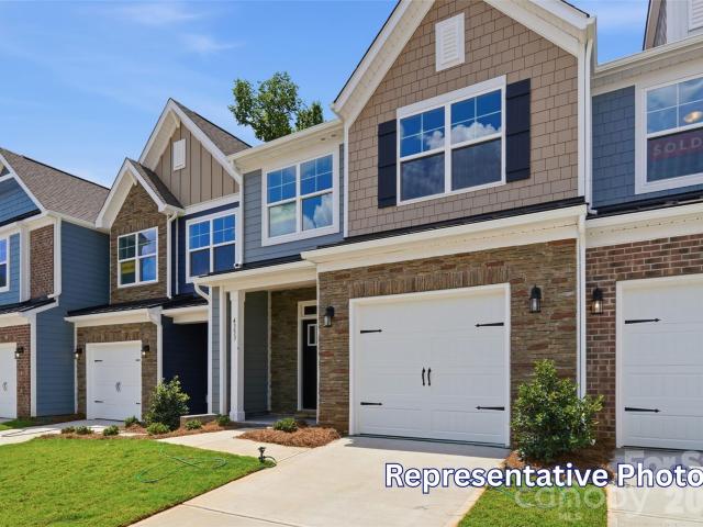 Townhouse for sale in Harrisburg, North Carolina