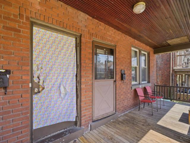 House for sale in Roselawn, Ohio