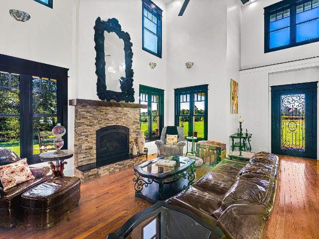 House for sale in Brownsville, Kentucky