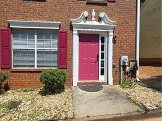 Townhouse for sale in Stone Mountain, Georgia
