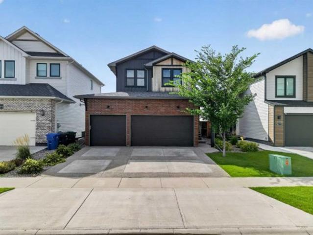 House for sale in Clearview, Lethbridge