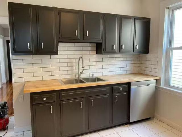 Condo for rent in Boston
