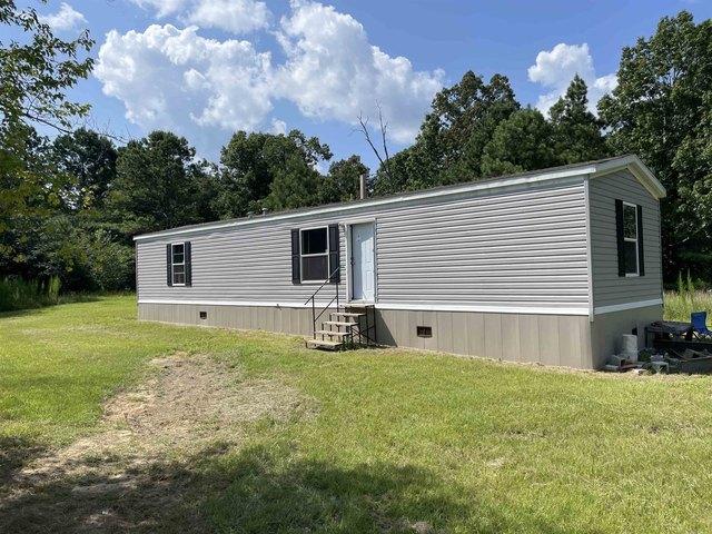 House for sale in Hamilton, Alabama
