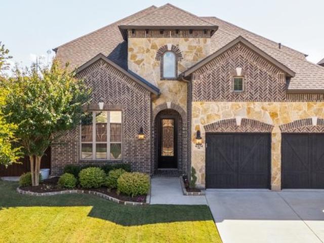 House for sale in Vineyard Creek Estates, Grapevine