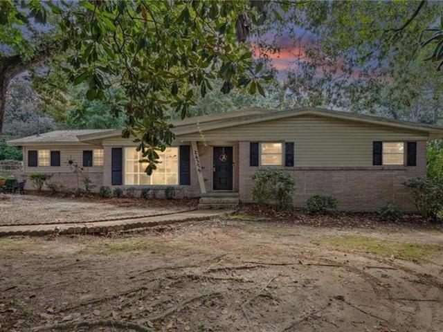 House for sale in Mobile, Alabama