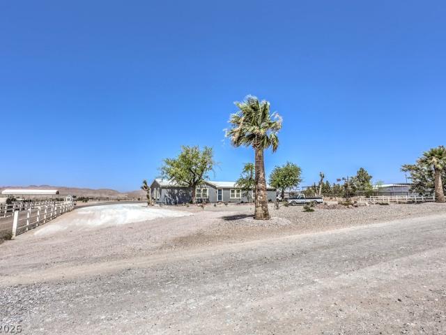 House for sale in Logandale, Nevada