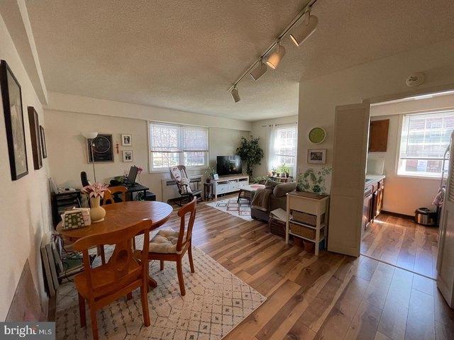 Condo for sale in Virginia