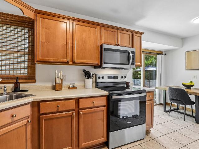 House for sale in Greenfield Park, Wisconsin