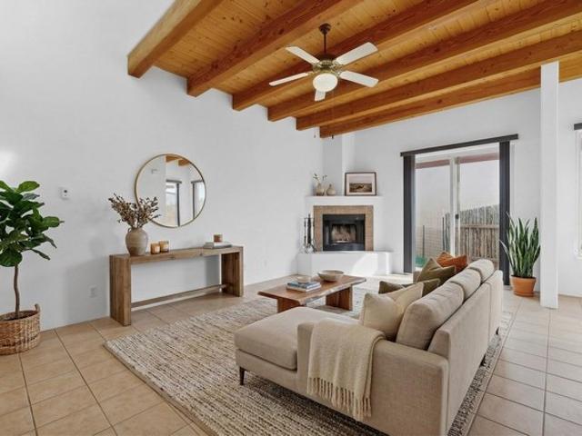Townhouse for sale in Santa Fe, New Mexico