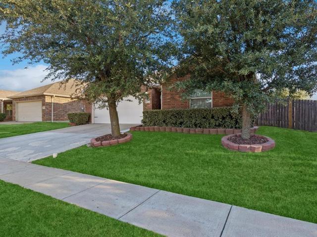 House for sale in Crowley, Tarrant County