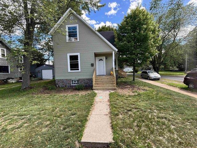House for sale in Marinette, Wisconsin