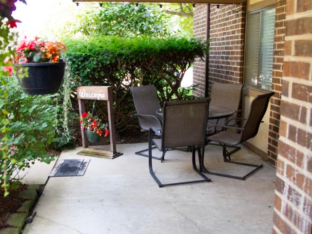 Condo for sale in Dundee, Illinois