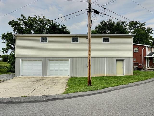House for sale in Washington, Pennsylvania