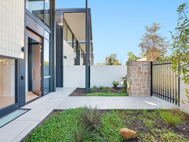 Townhouse for rent in Willoughby, New South Wales