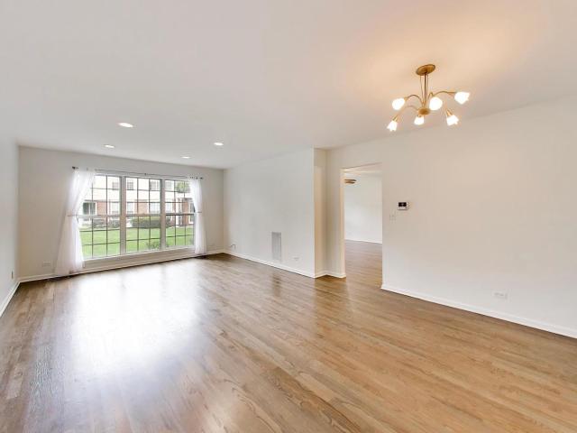 Condo for sale in Vernon Hills, Illinois