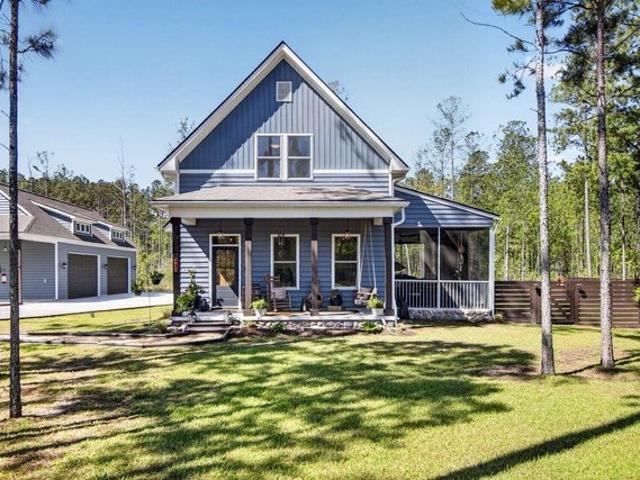 House for sale in Huger, South Carolina