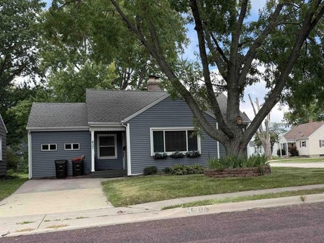 House for sale in Morton, Illinois