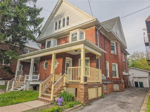 House for sale in Niagara, New York