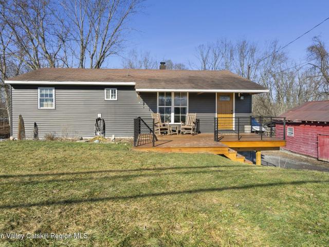 House for sale in Schodack Landing, New York