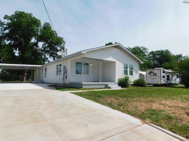House for sale in Burkburnett, Texas