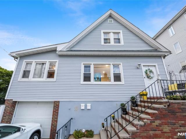 House for sale in Fairview, New Jersey