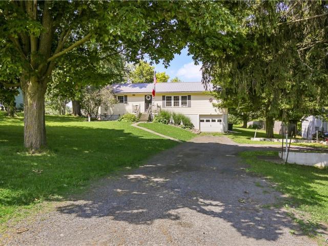 House for sale in Oneida, New York