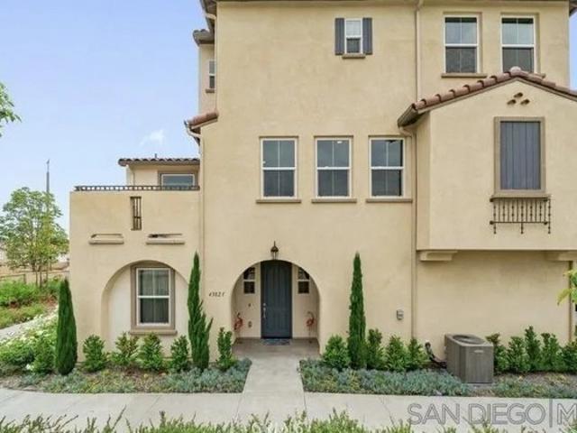 Condo for sale in Oceanside, California