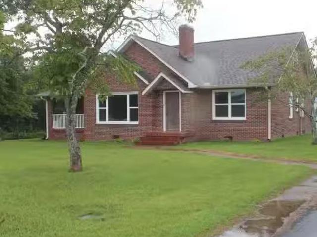 House for rent in Scottsboro