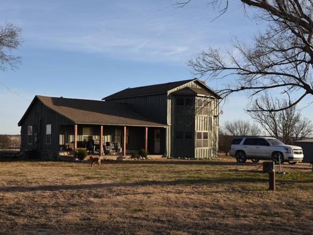 Farm for sale in Big Cabin, Oklahoma