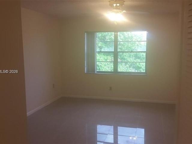 Condo for sale in Deerfield Beach, Florida