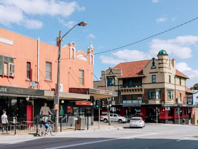 Apartment for rent in Marrickville South