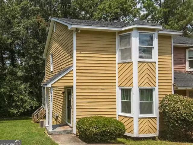Condo for sale in Macon