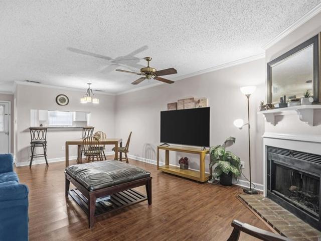Townhouse for sale in Baton Rouge, Louisiana