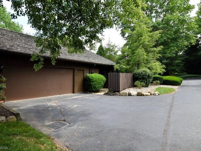 Condo for sale in Portage, Ohio
