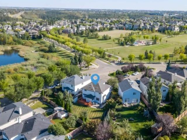 House for sale in Hodgson, Edmonton
