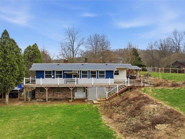 House for sale in Zelienople, Pennsylvania